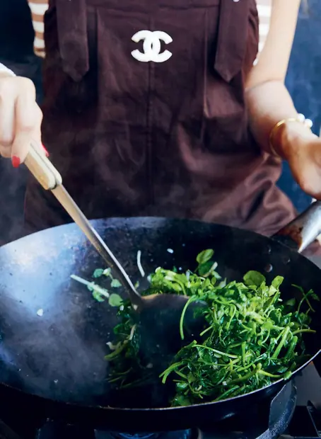 Fried Watercress image