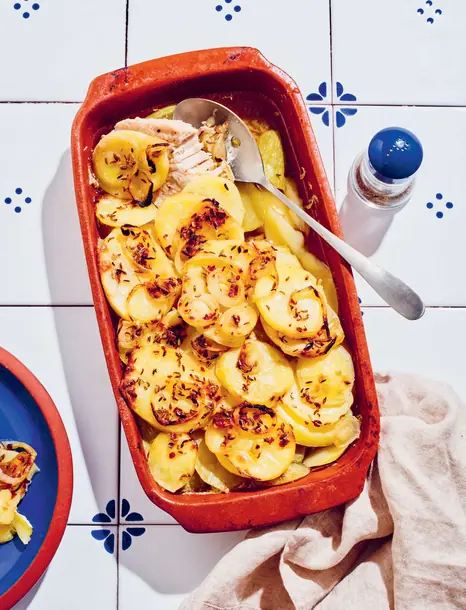 Braised Pork and Vegetables (Majjal Fil-forn) image